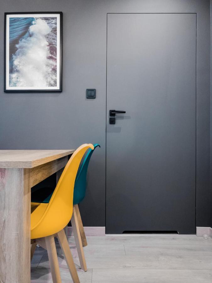 Apartament Z Widokiem, 10Min Od Morza กดัญสก์ ภายนอก รูปภาพ